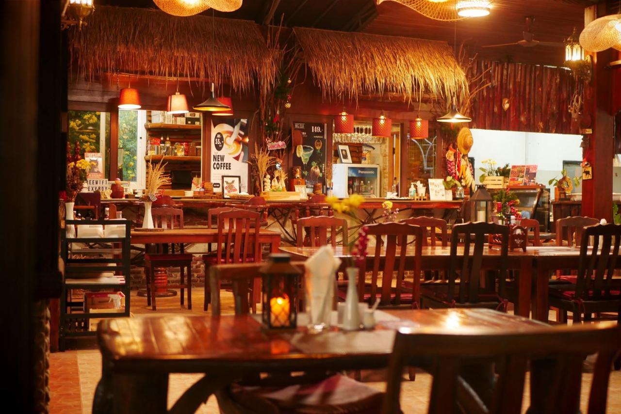 Hotel Big Elk Steak House Trat Exterior foto